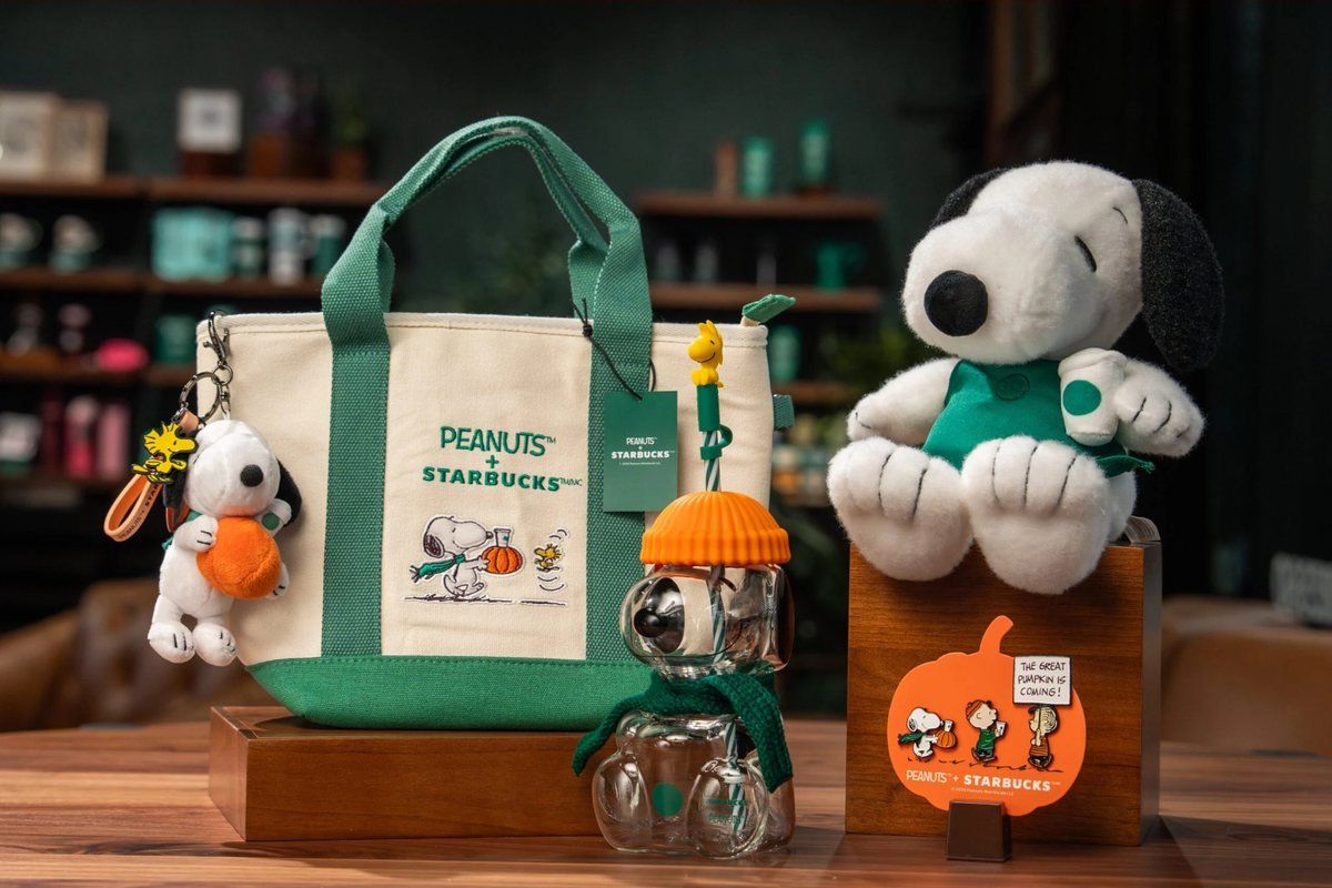 Starbucks x Peanuts merch: mini tote, bag charm, Snoopy plush and Snoopy cup